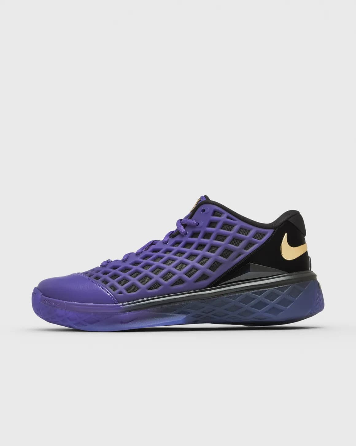 Nike x FC Barcelona KOBE III LOW PROTRO