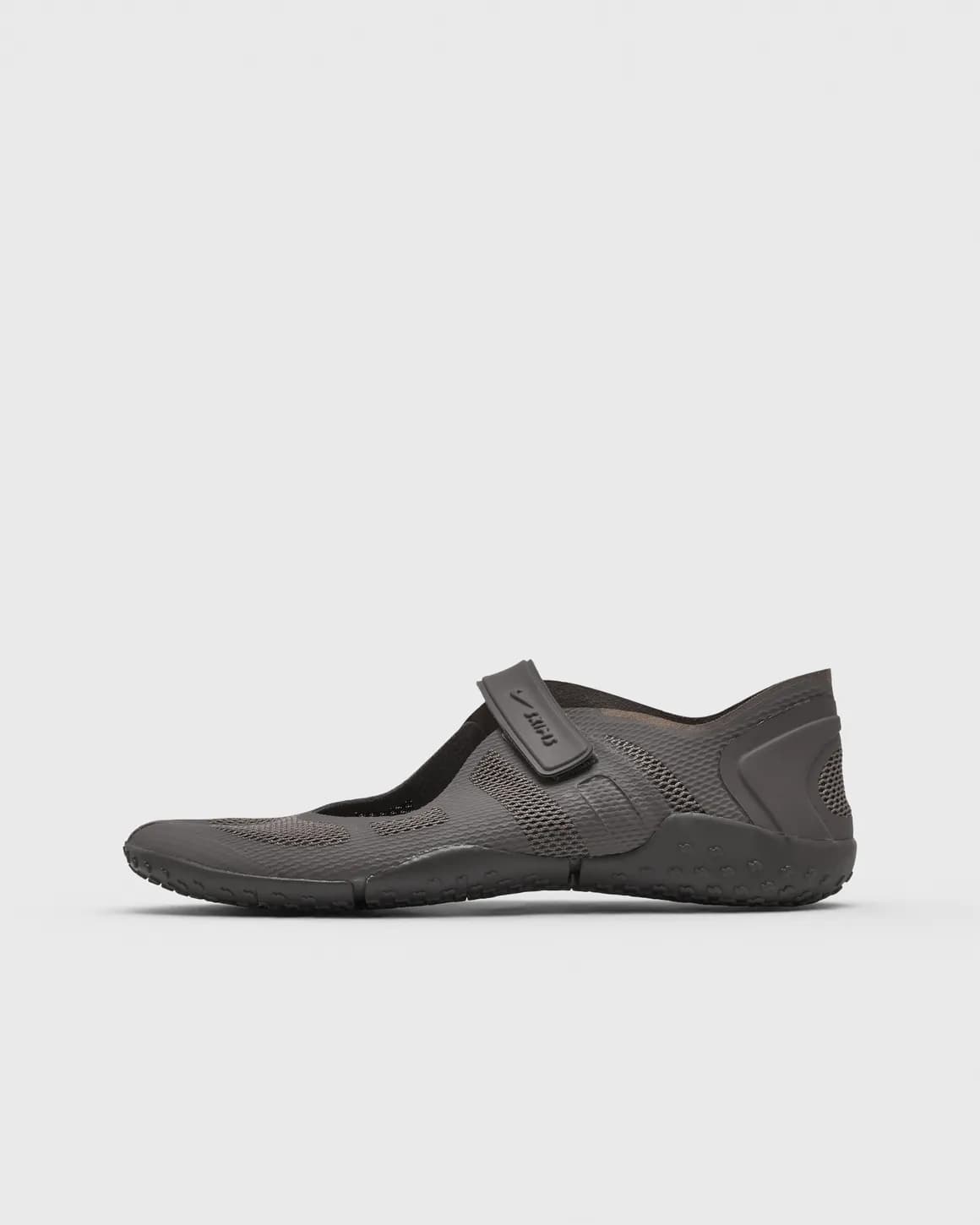 Nike WMNS x SKIMS RIFT 2 TONE MESH